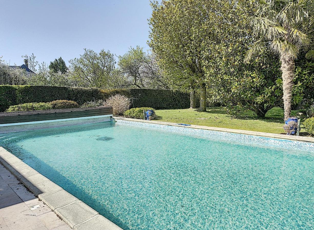 Gite De Charme "La Maison Saint-Leonard" Avec Piscine, Spa, Vue Sur Le Mont Saint-Michel Vains Exteriér fotografie