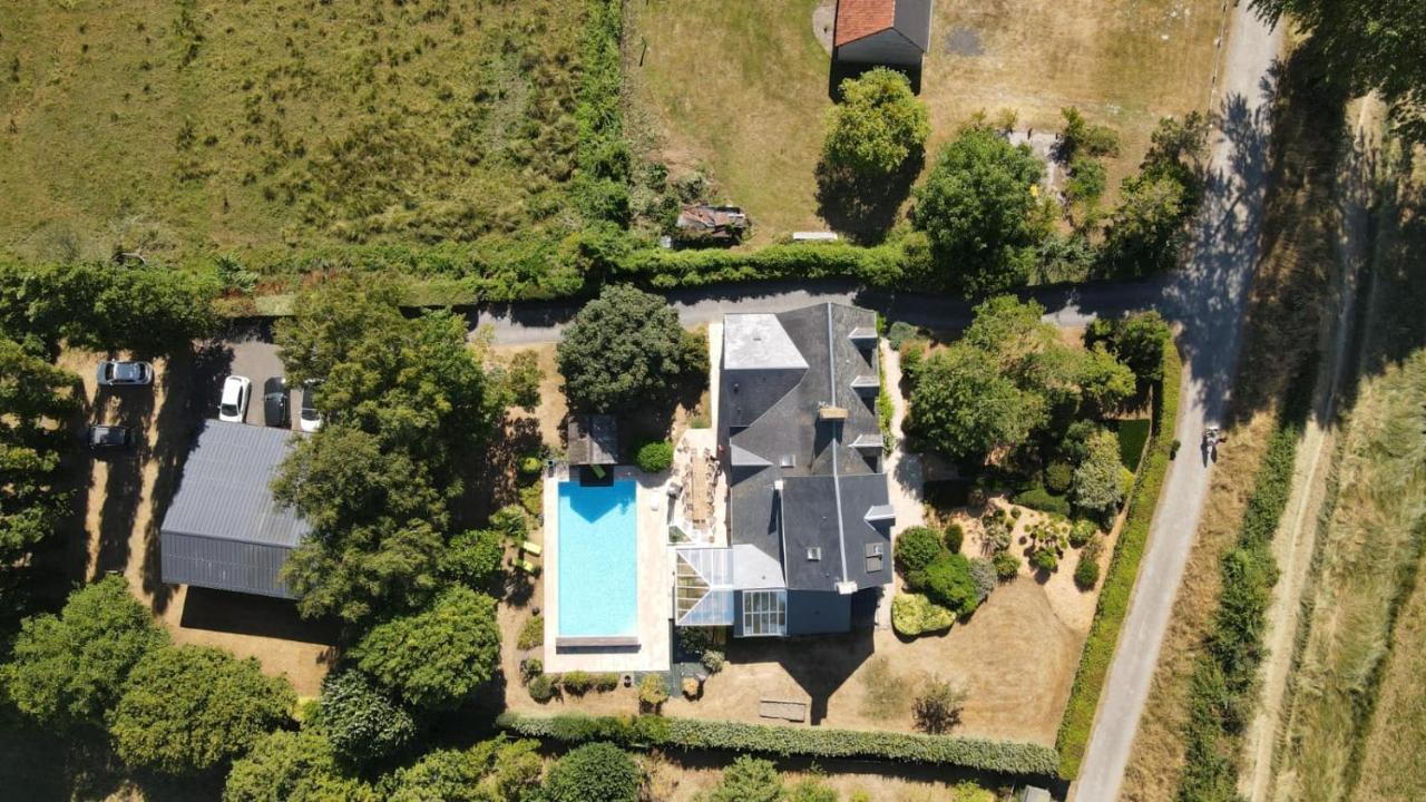 Gite De Charme "La Maison Saint-Leonard" Avec Piscine, Spa, Vue Sur Le Mont Saint-Michel Vains Exteriér fotografie